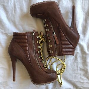 Boutique 9 Arael Medium Brown Boot